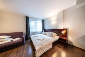 Pokoje i apartamenty ,Leśne